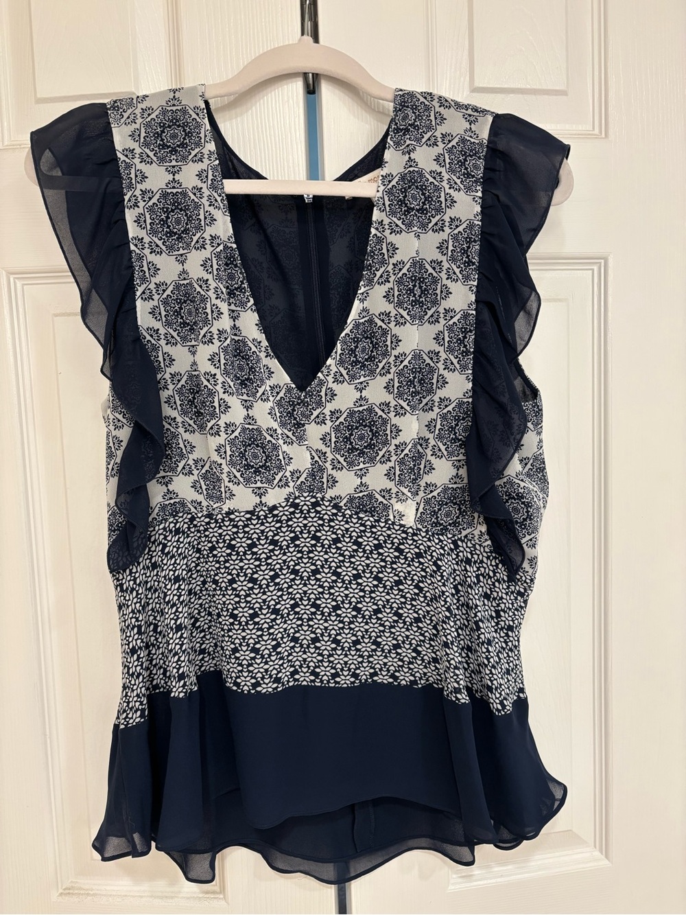 Ella Moss Mosaic Ruffle Trimmed Top